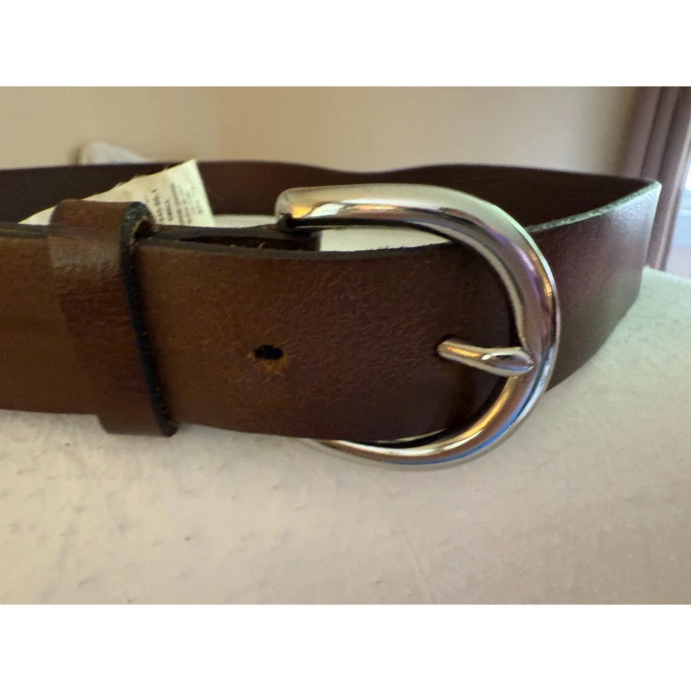 GAP Brown Leather Belt Womens Size S Silver Horeshoe Buckle Casual Classic NWOT